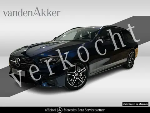 Mercedes-Benz E-Klasse 200 AMG Estate // Trekhaak // Leder // 360 Camera // Nightpakket // Sfeerverl