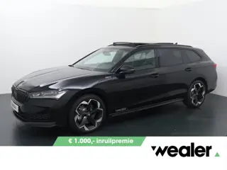 Škoda Superb Combi 1.5 TSI PHEV Sportline Business 204 PK | Trekhaak | DCC | Panorama dak | 19" Lich