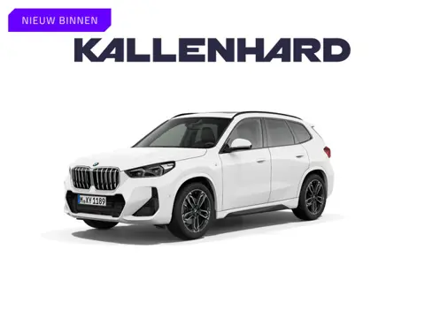 BMW X1 xDrive23i M-Sport - Pano - Trekhaak - Harman Kardon - Adaptief LED