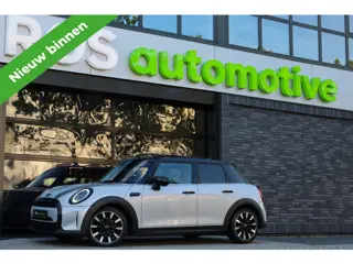 MINI 5-deurs 1.5 Cooper Camden Edition | PANO | STOEL+STUURWIELVERWARMING | CAMERA | CRUISE |