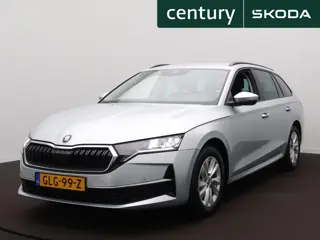 Skoda Octavia Combi 1.5 TSI First Edition Trekhaak / Virtual / Metallic