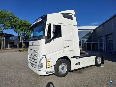 Volvo FH5-500 / VEB+ / 615171 KM / I-PARKCOOL / NB CHASSIS / DOUBLE TANK / FULL-SPOILER / 2XBED / FR