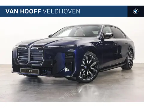 BMW i7 M70 xDrive / Panoramadak Sky Lounge / Bowers & Wilkins / 3D Head-Up / Massagefunctie / Parkin