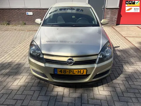 Opel Astra 1.6 Enjoy
