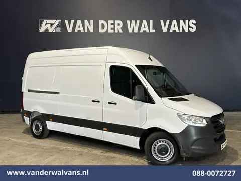 Mercedes-Benz Sprinter 211 CDI L2H2 Euro6 Airco | Camera | Trekhaak Bijrijdersbank