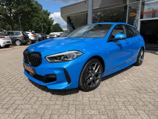 BMW 120I M-Sport, Inovation pakket, led, Navi, etc