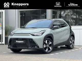 Toyota Aygo X Hybrid 115 Pulse + Easy Pack Apple/Android, Draadloze telefoonlader, Parkeersensoren