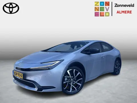 Toyota Prius 2.0 Plug-in Hybrid 220 Executive All seasonbanden