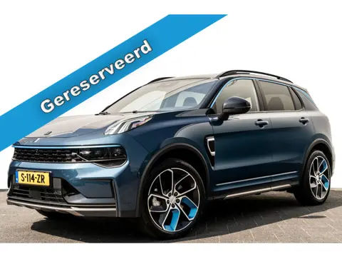 Lynk & Co 01 1.5 Plug-in Hybrid 262 Pk I Zwarte Hemel I Panoramadak I 75 km Elektrisch I 360 Camera 