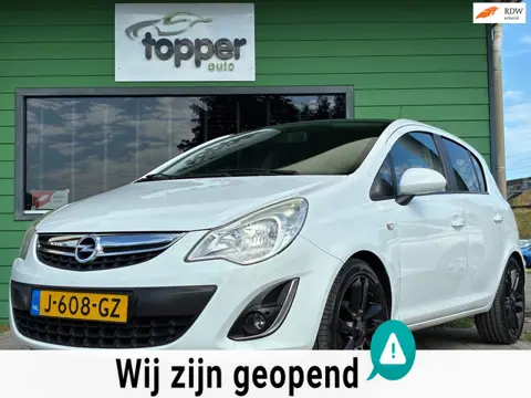 Opel Corsa 1.4-16V Cosmo|Navigatie|CruiseControl|Airco|LM-Velgen|PDC|Goed Onderhouden|