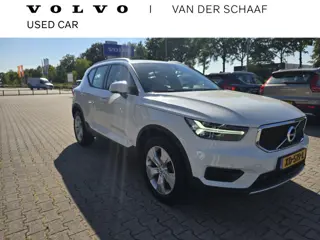 Volvo XC40 T4 191 PK Momentum | Trekhaak | Dealer onderhouden | Keyless Entry | All Season banden