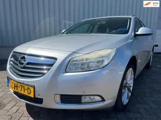 Opel INSIGNIA SPORTS TOURER 2.0 CDTI Cosmo - Motor defect