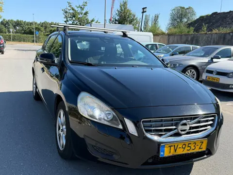 Volvo V60 1.6 D2 Summum AUTOMAAT XENON/LED