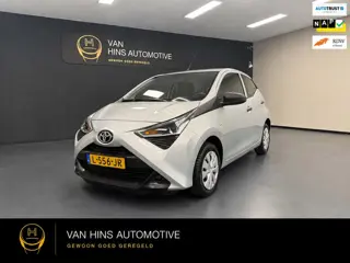 Toyota Aygo 1.0 VVT-i x | Bluetooth |Parkeersensor | Start/stop | ESP |