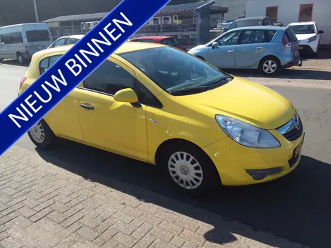 Opel Corsa 1.2-16V Essentia (bj 2007)