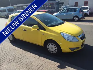 Opel Corsa 1.2-16V Essentia (bj 2007)