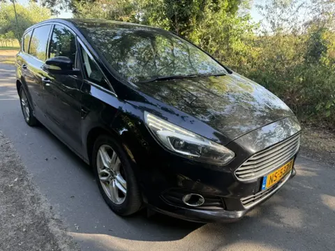 Ford S-Max 2.0 TDCi AWD Tit. 7p (bj 2016)