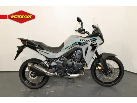 Honda XL 750 Transalp (bj 2026)