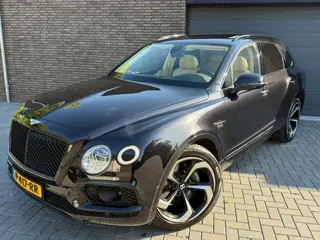 Bentley Bentayga 4.0 V8, Mulliner, NIEUWSTAAT!!, NAIM, 22'', DEALER ONDERH