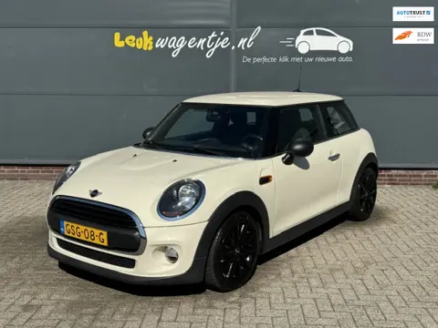 Mini 3-Deurs 1.5 One Pepper Automaat *airco *bluetooth *16"
