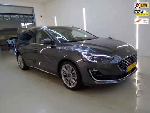 Ford Focus Wagon 1.5 EcoBoost 150PK Vignale+Led+Volleder+Navigatie+Pano-dak+Camera+BO-Sound+18"LMV =