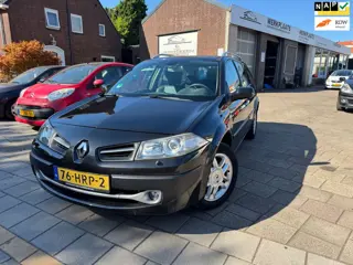 Renault Mégane Grand Tour 1.6-16V Tech Line PANO DAK/ AIRCO/CRUISE/XENON