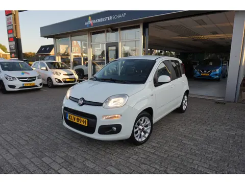Fiat Panda 1.2 Lounge , 4cil , 5pers , Incl nw apk/beurt & 12 mnd bovag garantie