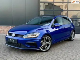 Volkswagen Golf 1.5 TSI Highline R-Line 150pk Pano/Virtual/Keyless/Navi