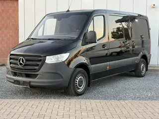 Mercedes-Benz Sprinter 215CDI AUTOMAAT FWD L2H1