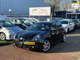 Alfa Romeo Giulietta 1.4 Turbo MultiAir Super Aut/Leer/Navi/Brembo/xzenon/Nap/Apk/Volledig onderhoud
