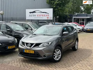 Nissan Qashqai 1.2 N-Connecta Aut/Navi/Camra/Stoelverwarming/Cruise/Trekhaak/Apk/Dealer onderhoud/2 