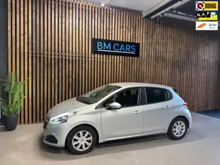 Peugeot 208 1.2 PureTech Blue Lion Airco, Navigatie,cruise,pdc