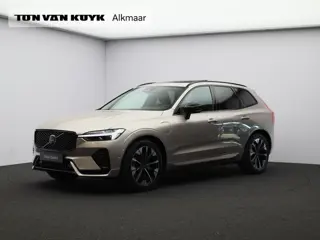 Volvo XC60 2.0 T6 Plug-in hybrid AWD Ultra Dark / Trekhaak / Luchtvering / 360 Camera / Head-up Disp