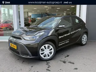 Toyota Aygo X Hybrid 115 play Hybride | Automaat | Airco | Parkeercamera | Apple/Android carplay