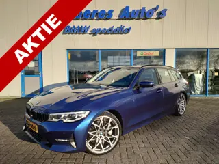 BMW 3 Serie Touring 330i High Executive / 20" 795M / Panodak / LED / DAB / HIFI / Bomvol