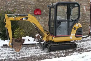 2003 Caterpillar 301.5 Minigrave