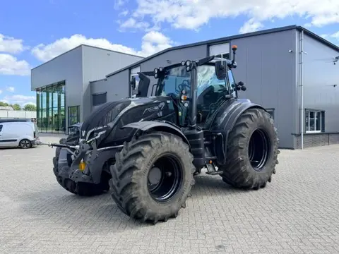 Valtra T235 direct Smart Touch (bj 2023)