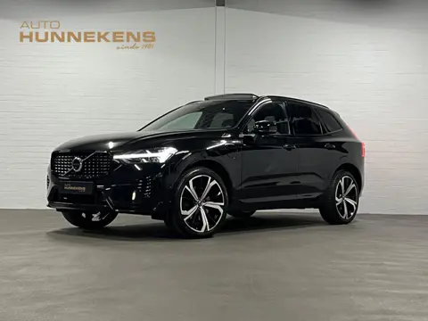 Volvo XC60 2.0 T8 Plug-in hybrid AWD Plus Dark SOH 93% Long range | Trekhaak | Open dak | Adapt. cru