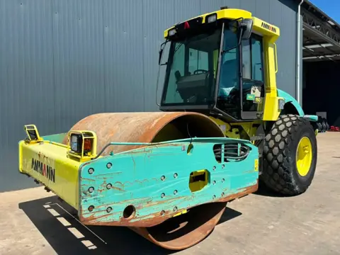Ammann ASC150D (bj 2015)