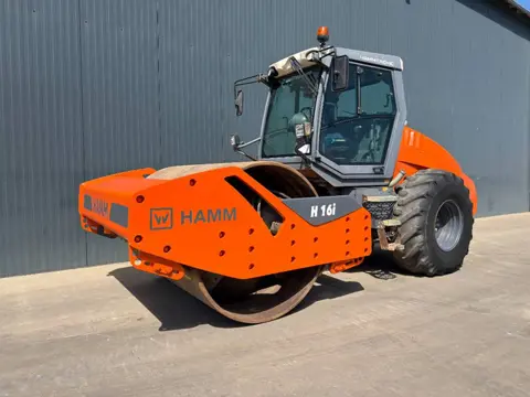 Hamm H16i (bj 2015)