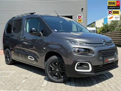 Citroen BERLINGO 1.2 PureTech Shine,Camera,Car-Play,AUTOMAAT,Trekhaak,Garantie