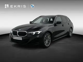 BMW 3 Serie Touring 330e Comfort Access | Sportstoelen | Hemelbekleding Antraciet | 18''