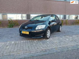 Toyota Auris 1.6-16V Terra