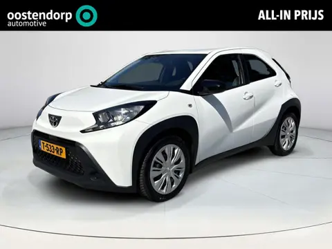 Toyota Aygo X 1.0 VVT-i MT Play **PARKEERSENSOREN ACHTER/ ADAPTIEF CRUISE CONTROL/ APPLE CARPLAY**