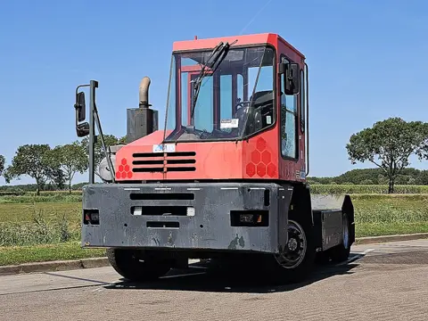 MOL YT200 terminal tractor