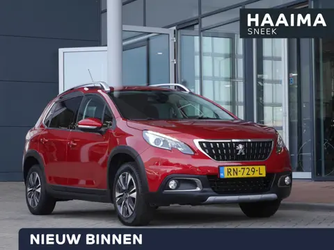 Peugeot 2008 1.2 PureTech Allure | Extra getint glas | Achteruitrijcamera | Climate control | Apple 