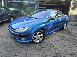 Peugeot 206 CC 1.6-16V Premium | NIEUWE APK | AUTOMAAT | AIRCO | LEUKE AUTO |
