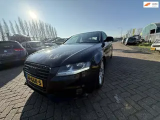 Audi A4 Limousine 1.8 TFSI Pro Line Business lees advertentie!