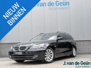BMW 5-serie Touring 523i Business Line Edition I | Leer | NL Auto | Sluitende historie | 6 cilinder