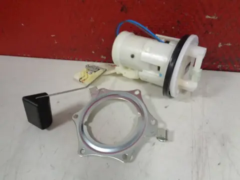 BRANDSTOFPOMP Honda VFR 1200 2010 - 2013